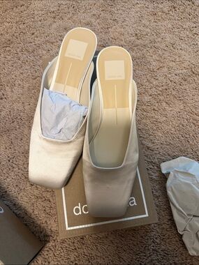 Dolce Vita Cream Satin Square-Toe Slip-On Mules